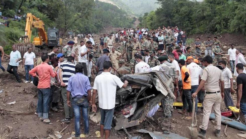 Un deslizamiento en la India deja 42 muertos