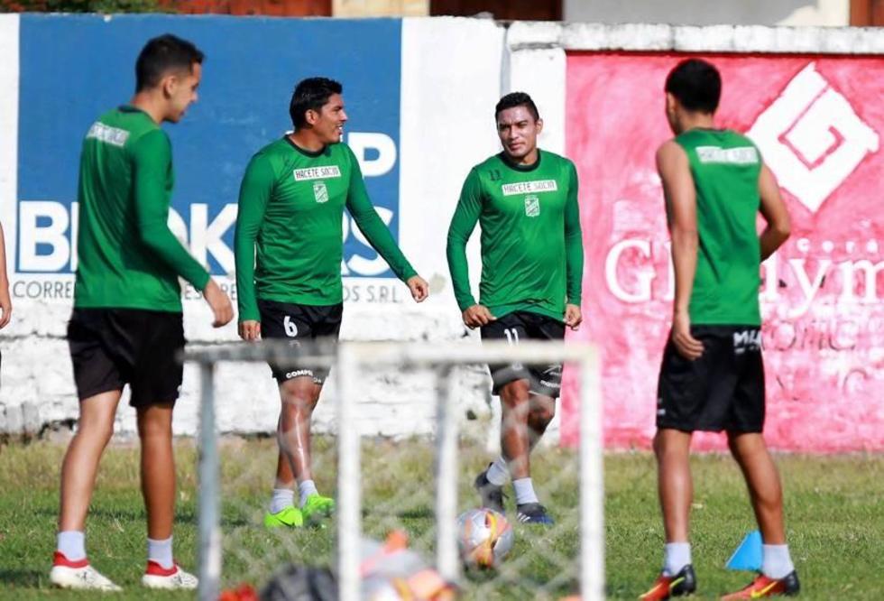 Villegas ensaya con Ronaldo Sánchez de entrada