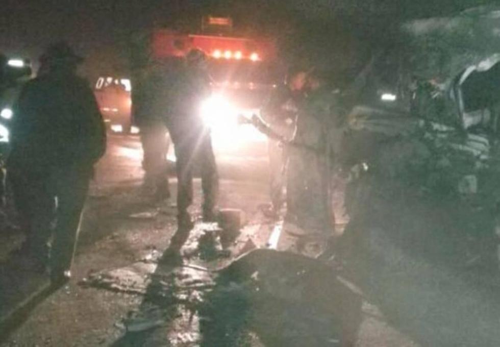 Tres personas mueren calcinadas tras un accidente de tránsito