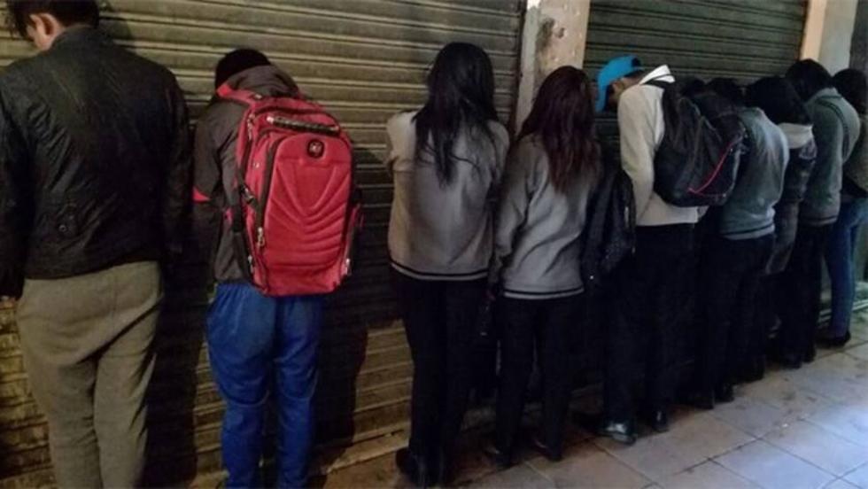 El Alto: Policía interviene una fiesta privada con escolares