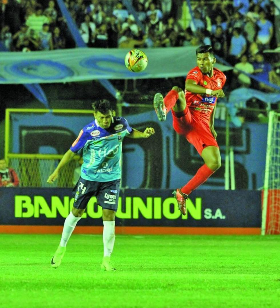 Blooming amplía su escasez de triunfos con empate