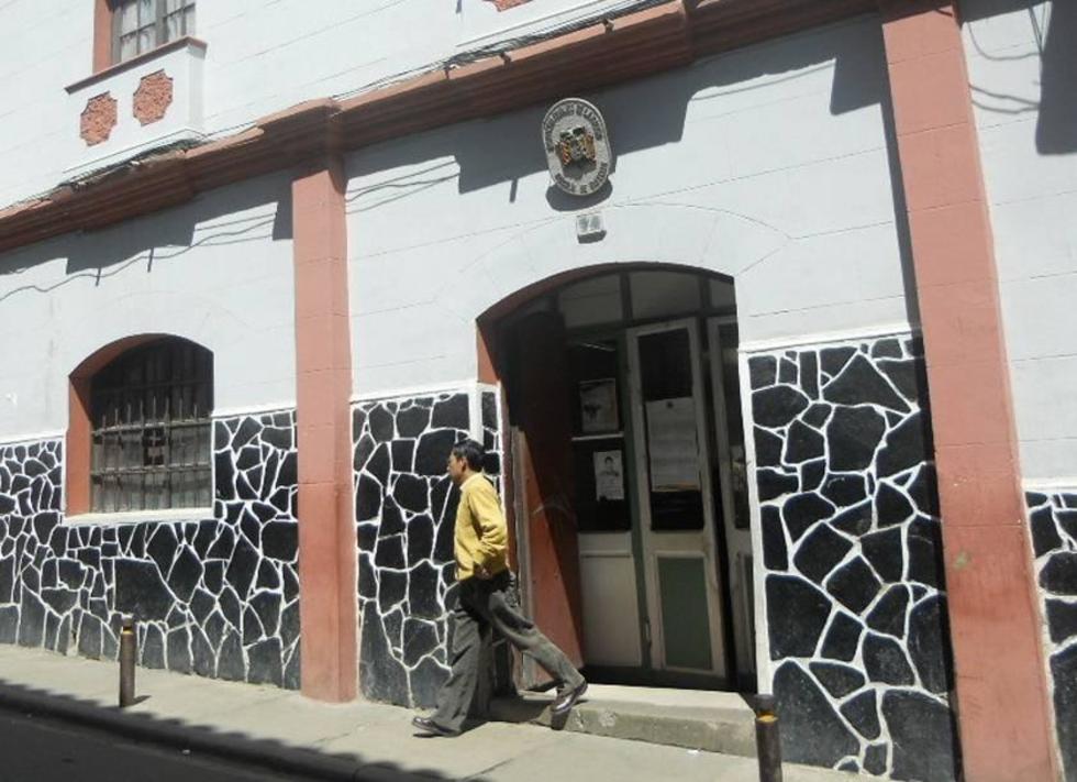 Comunarios pretendieron quemar vivos a cuatro personas