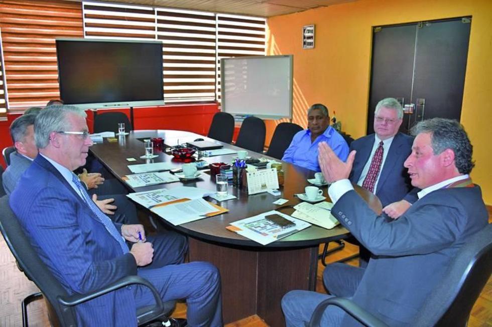 Canadá presenta plan para la inversión minera de seis años