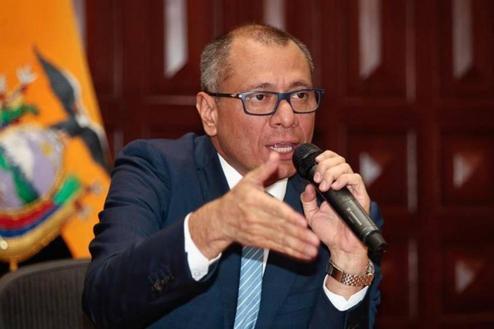 Fiscalía pide evitar salir del país al vicepresidente de Ecuador