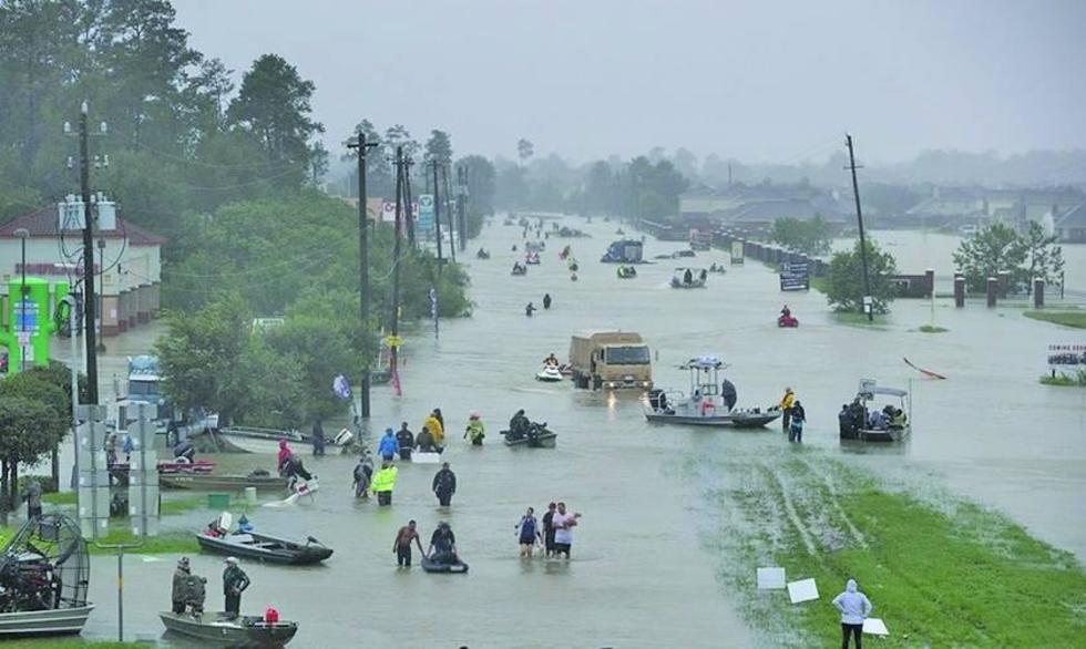 La tormenta Harvey avanza hacia el estado de Luisiana