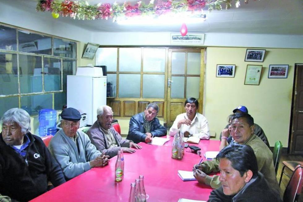 Transportistas prevén paro de labores contra el bloqueo de las calles