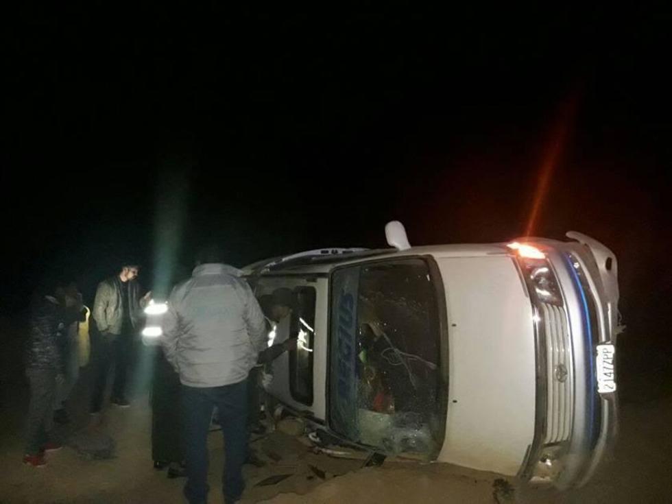 Vuelco de un minibús provoca un fallecido y cuatro heridos