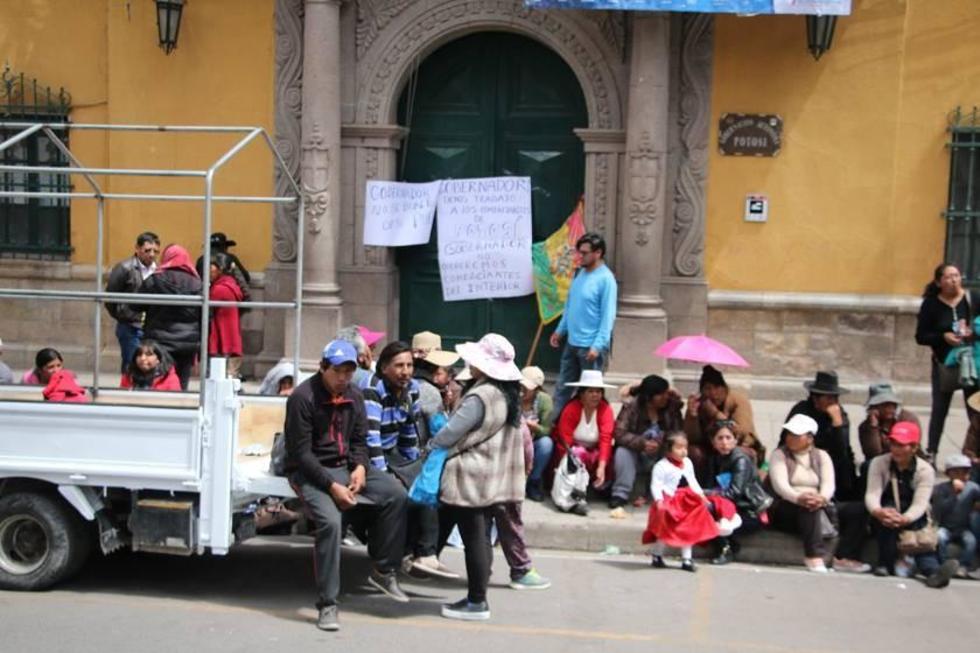 Los comerciantes ponen freno a la Feria del Precio y Peso Justo