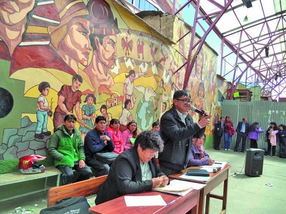 Maestros urbanos definen postura contra la ley educativa