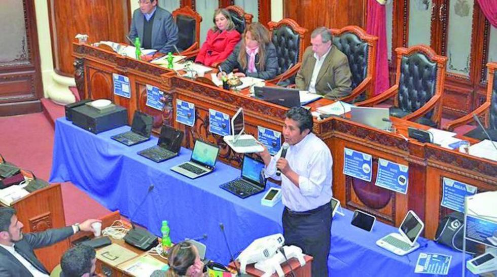 El ministro Eugenio Rojas defiende a estatal Quipus