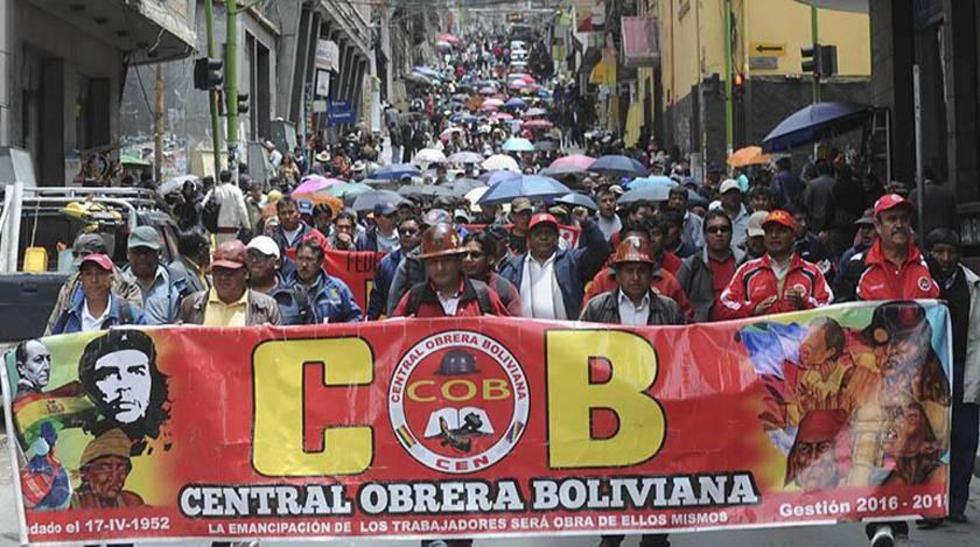 La COB cumple paro movilizado de 24 horas en todo el país