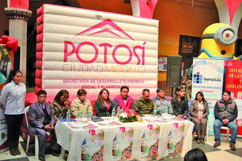 Alcaldía orientará a jóvenes sobre oferta académica local