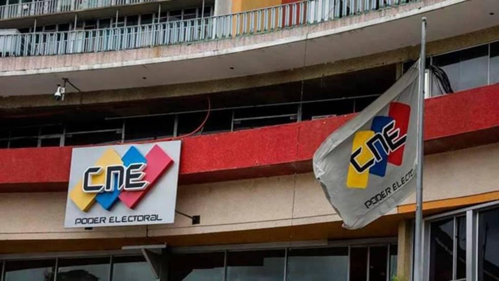 Oficialismo y oposición se abocan en campaña regional venezolana