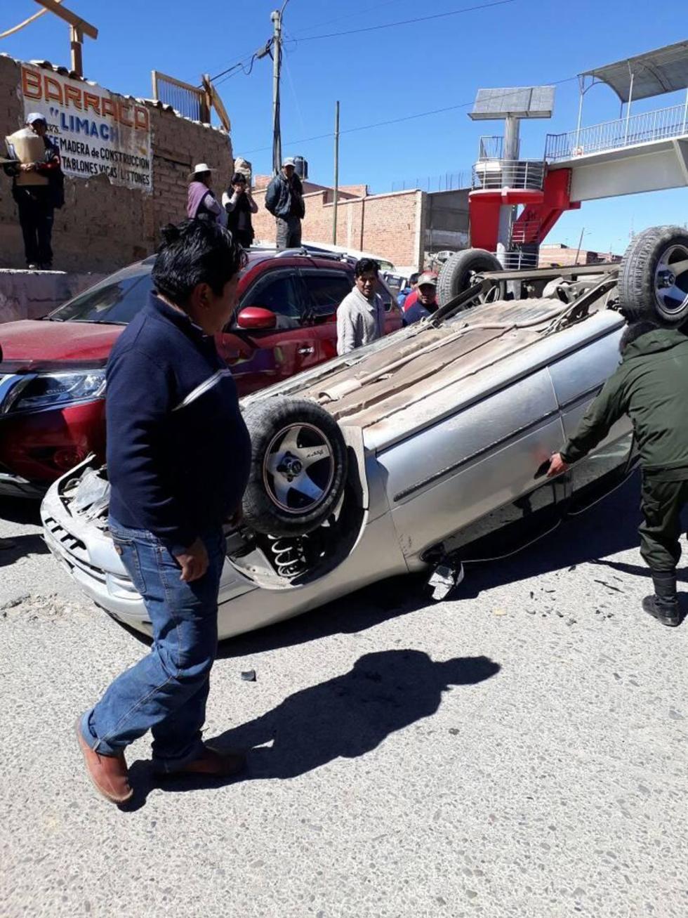 Un vuelco de campana causa un herido