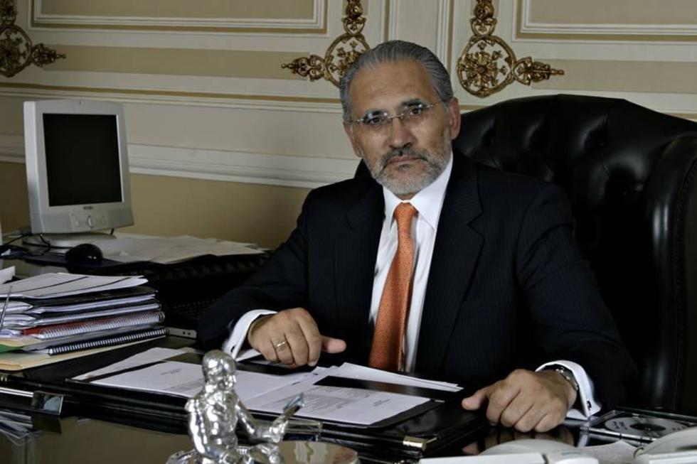 El presidente reitera que el Gobierno financia al expresidente Carlos Mesa