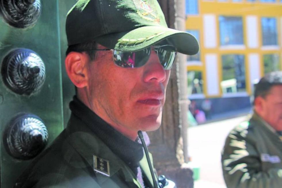 Reportan que ebrios golpean a policías 
