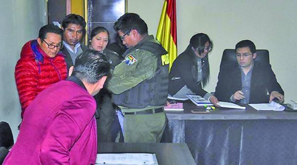 Envían a la cárcel de San Pedro a dos dirigentes de Achacachi