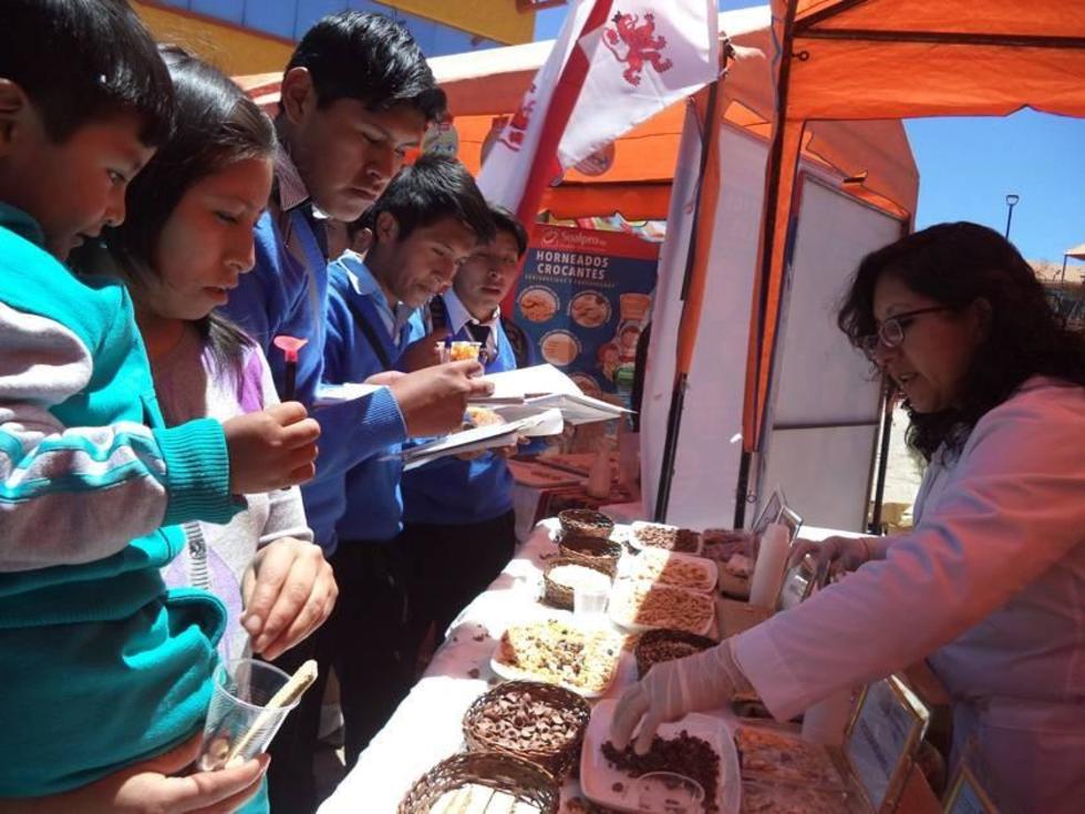 Empresas exponen ofertas para el desayuno escolar