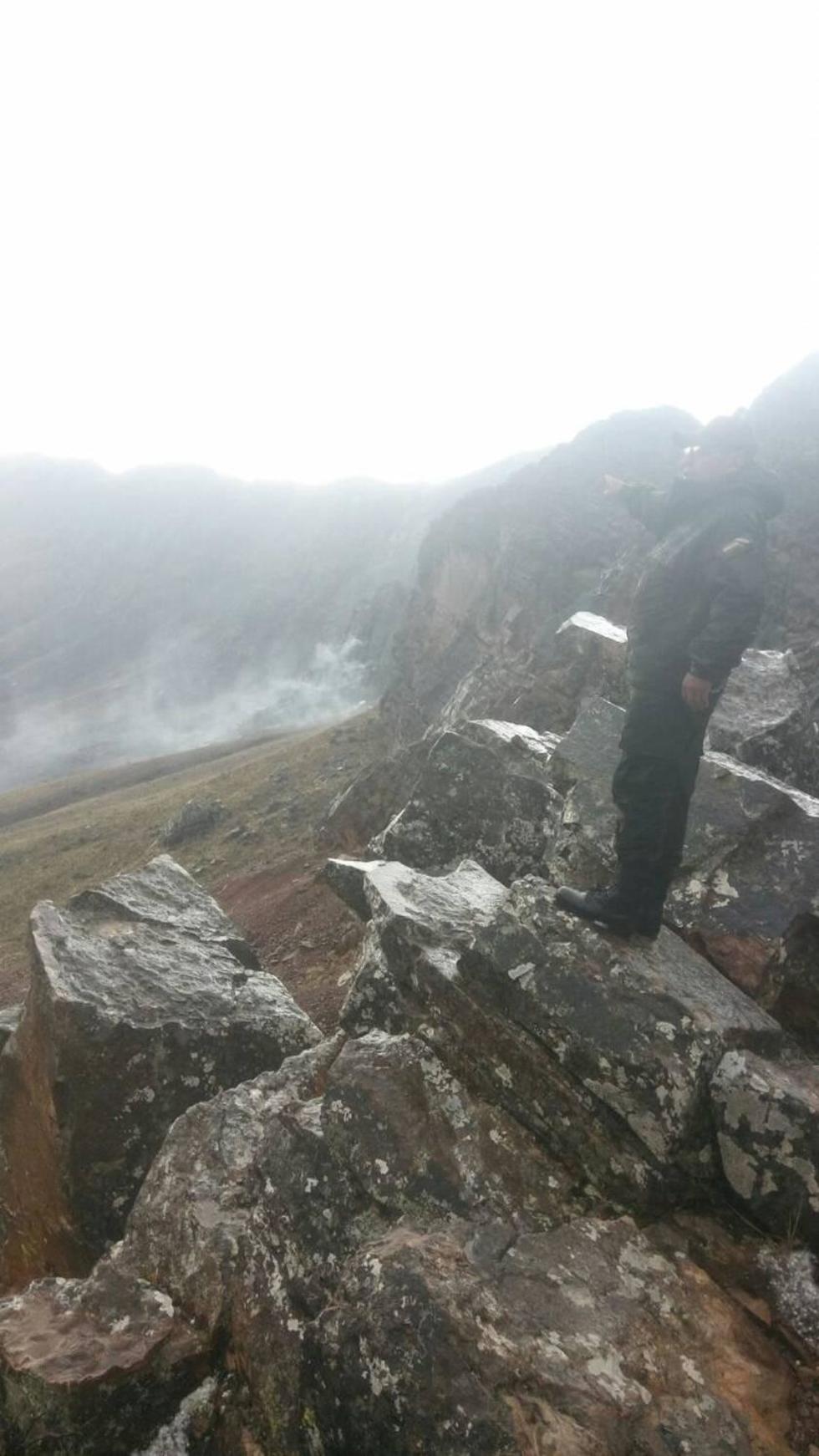 La lluvia y  el granizo  sofocan un incendio
