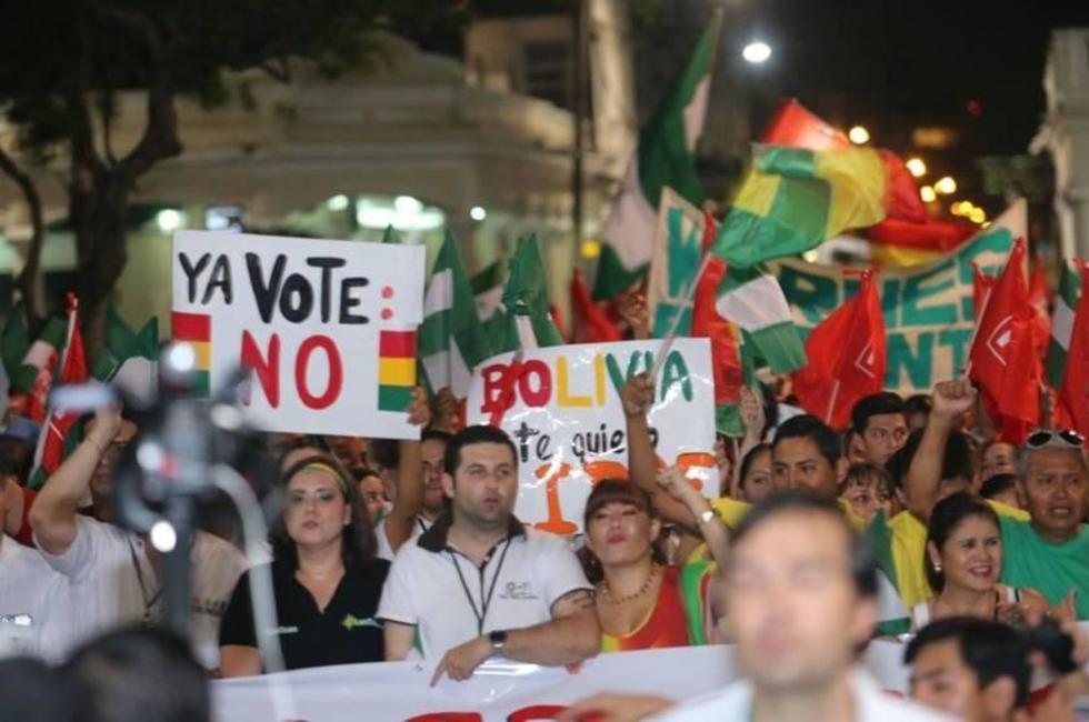 Marchas en diferentes ciudades rechazan repostulación de Evo