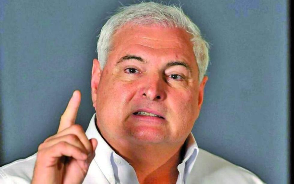 Un expresidente de Panamá fue declarado rebelde por un juez