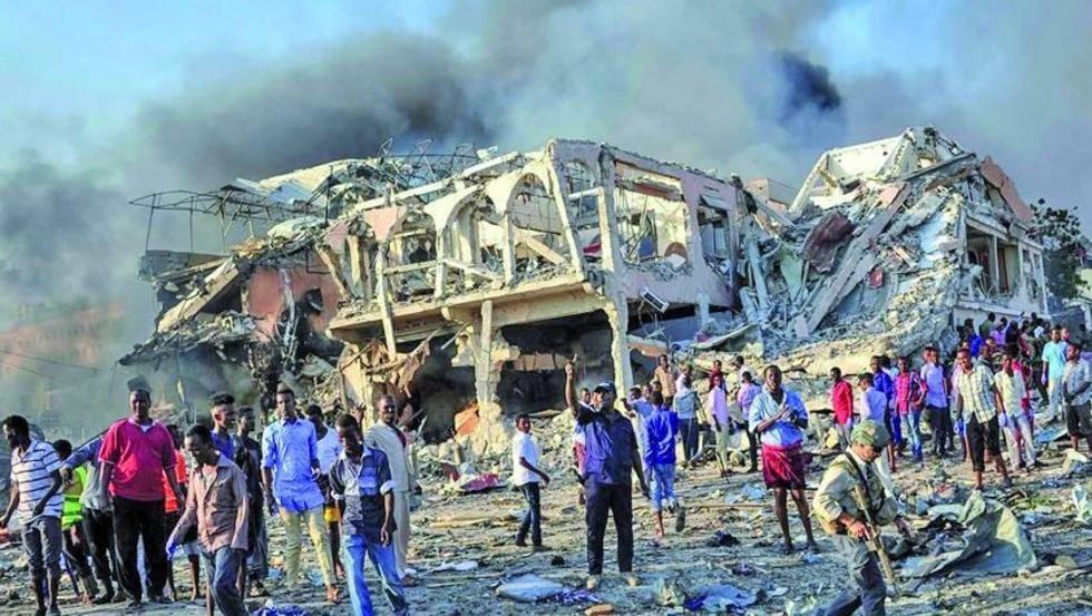 Atentado en Somalia causa 215 personas muertas y 350 heridos
