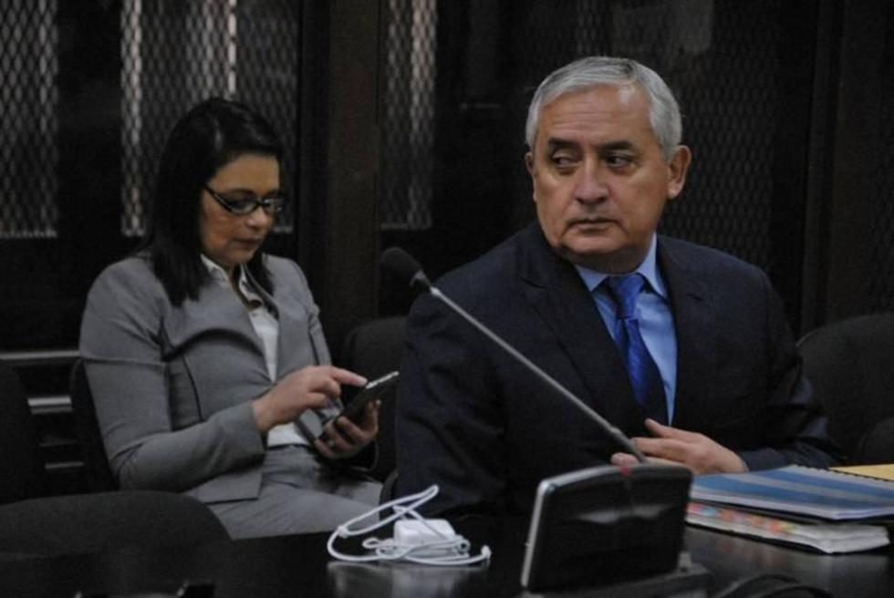 Otto Pérez Molina denuncia "show" y "circo político" por condena