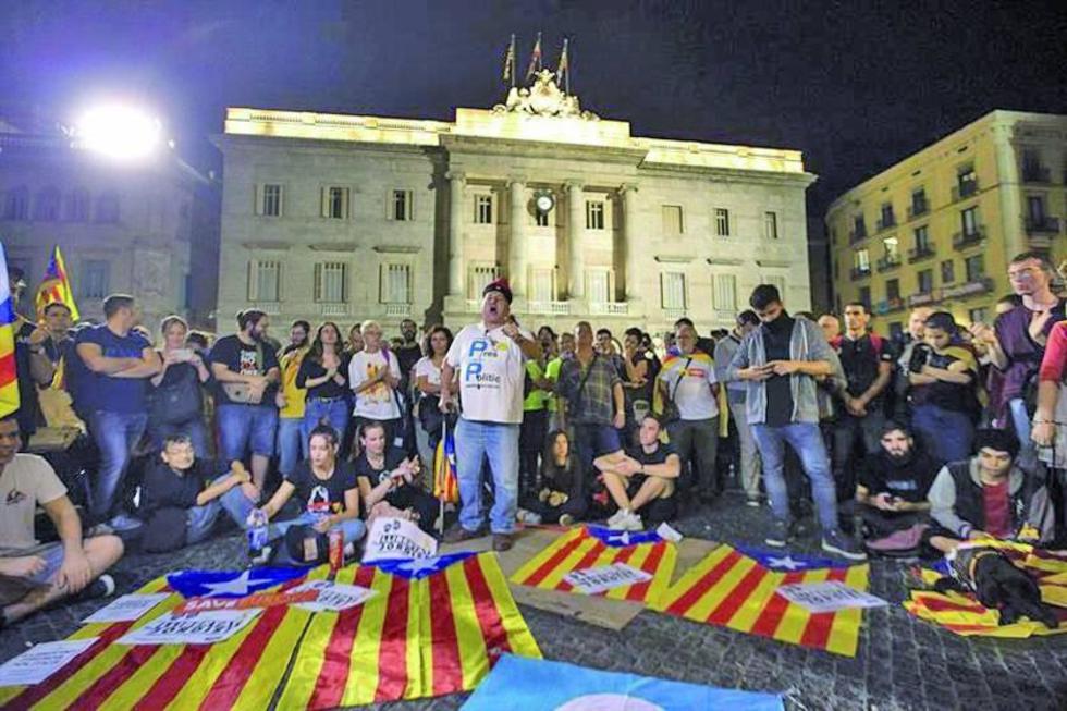 Los secesionistas de Cataluña descartan celebrar elecciones 