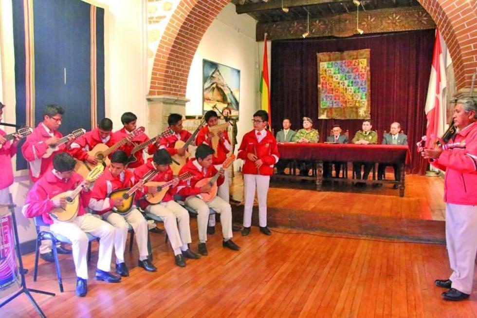 Sociedad Geográfica celebra CXII años