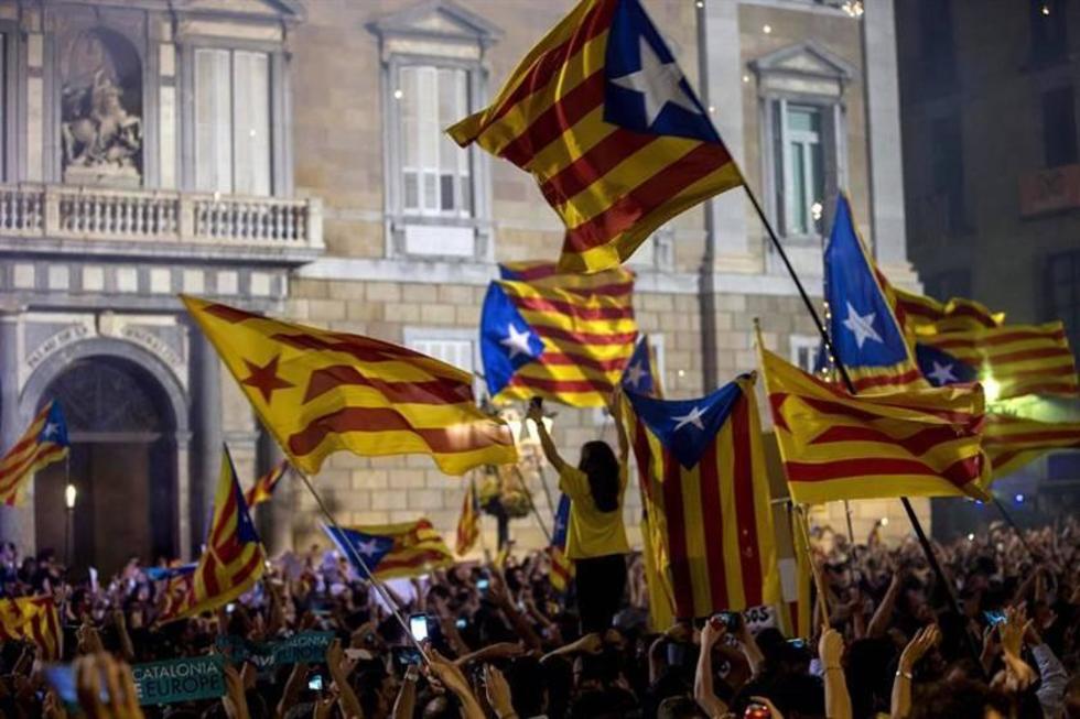 La comunidad internacional deconoce la declaratoria