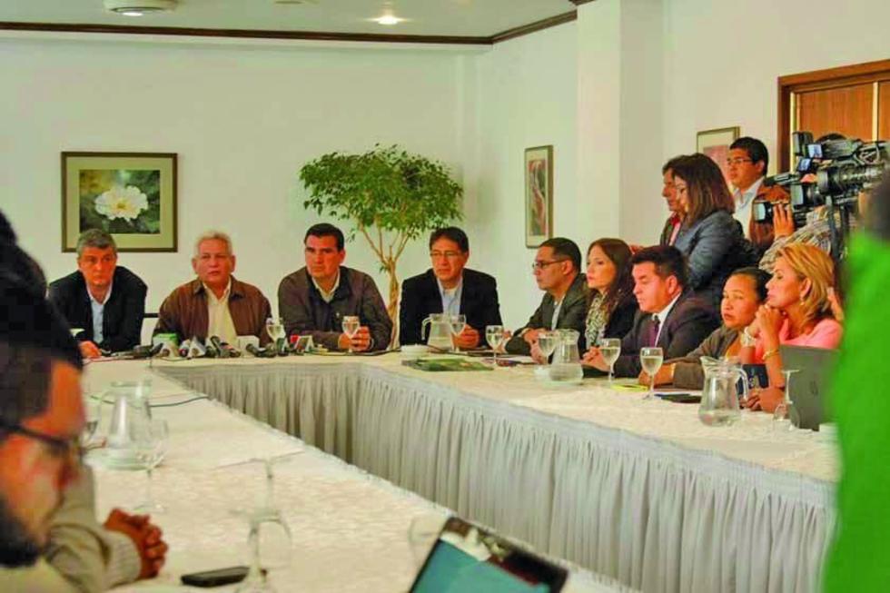 Demócratas llaman a votar nulo o blanco en elecciones judiciales 
