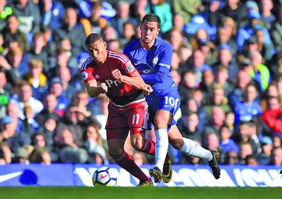 Hazard acerca a Chelsea a puestos de “Champions”