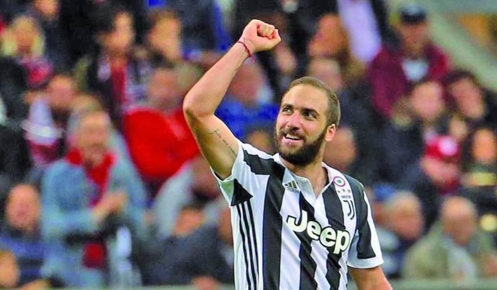 Higuaín le da el triunfo a Juventus en el campo de Milan
