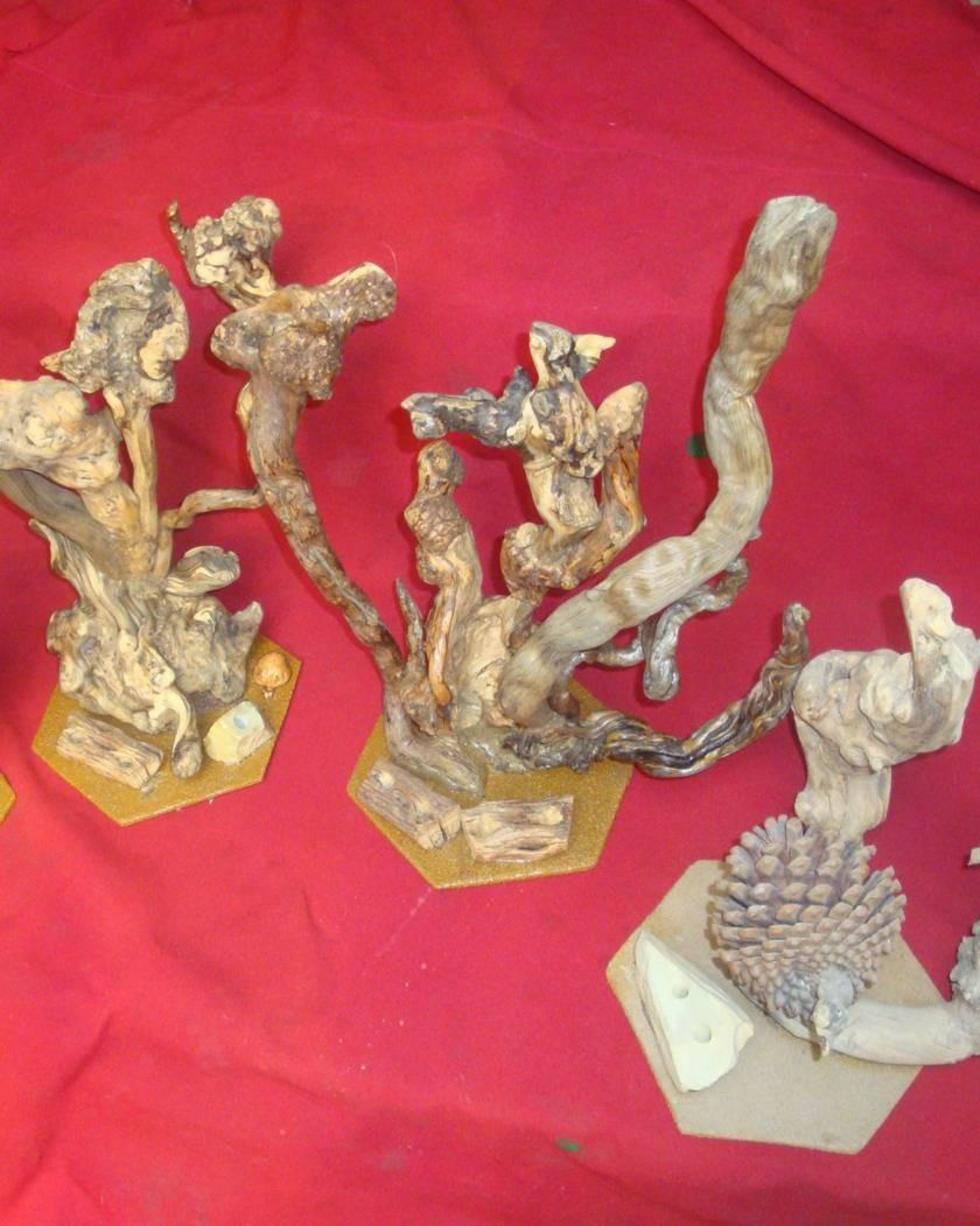 Exhibirán las artesanías de piedras y tallos de plantas