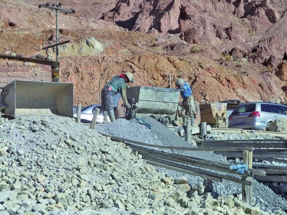 Inicia definición de las áreas de trabajo para mineros del Cerro Rico