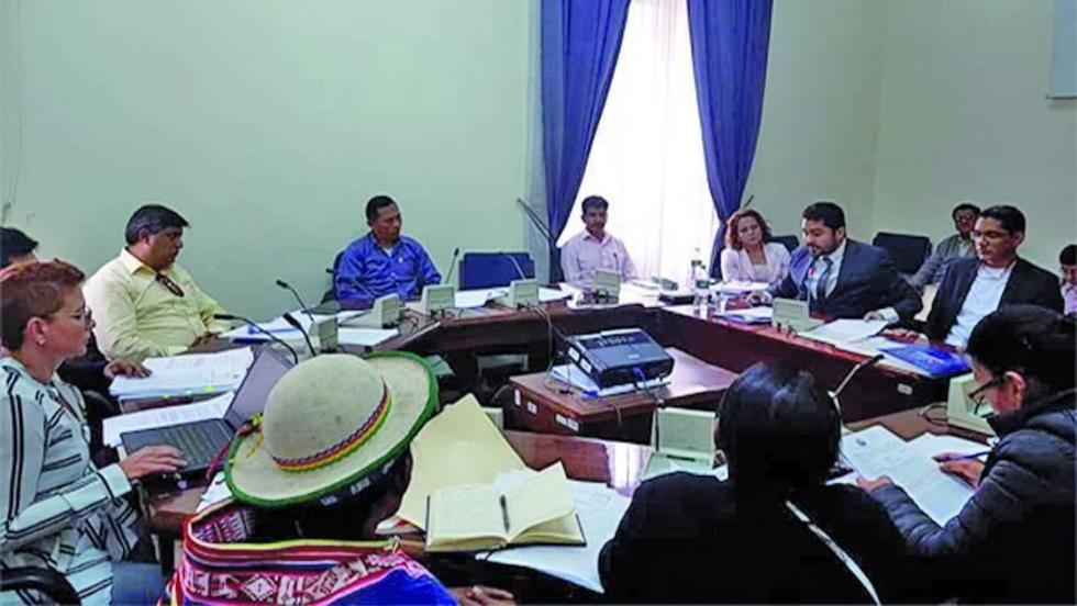 Comisión rechaza incidentes en juicio por Misiles chinos