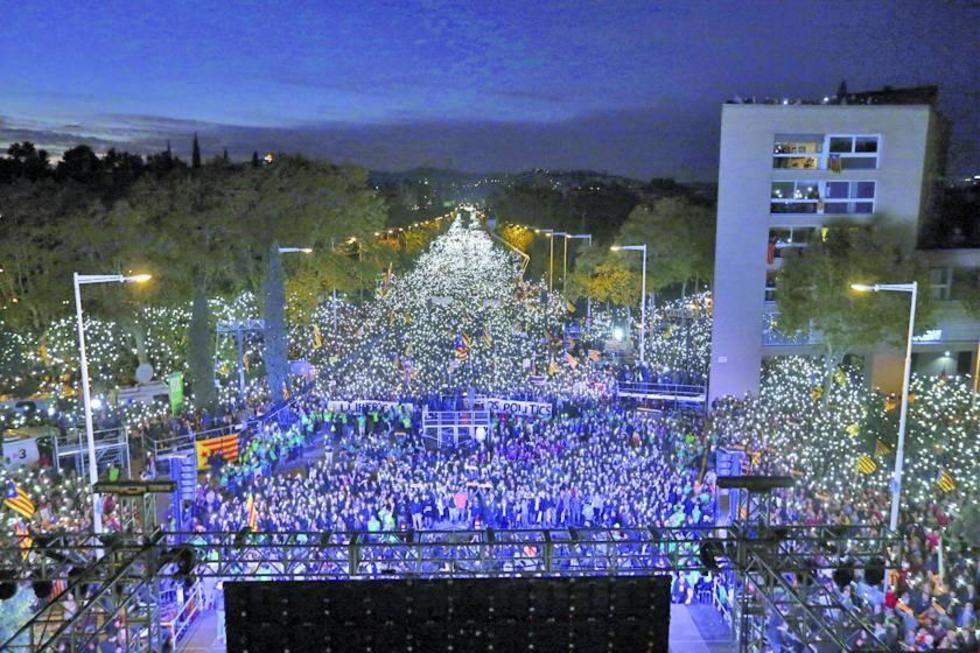 Marcha pide la libertad de los independentistas de Cataluña