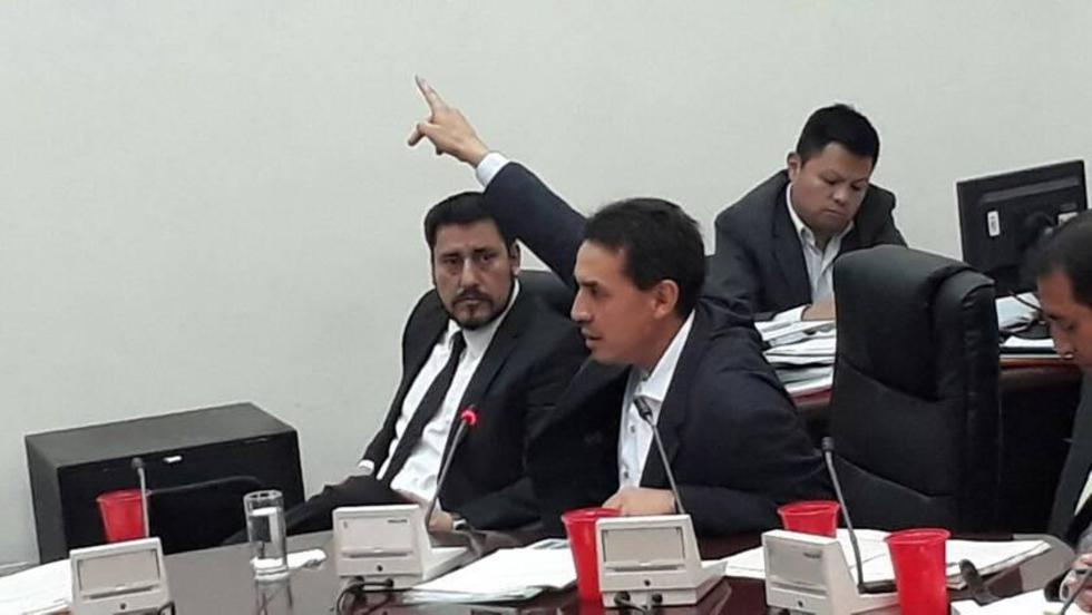 Legislativo convoca a sesión para interpelar al titular de Economía