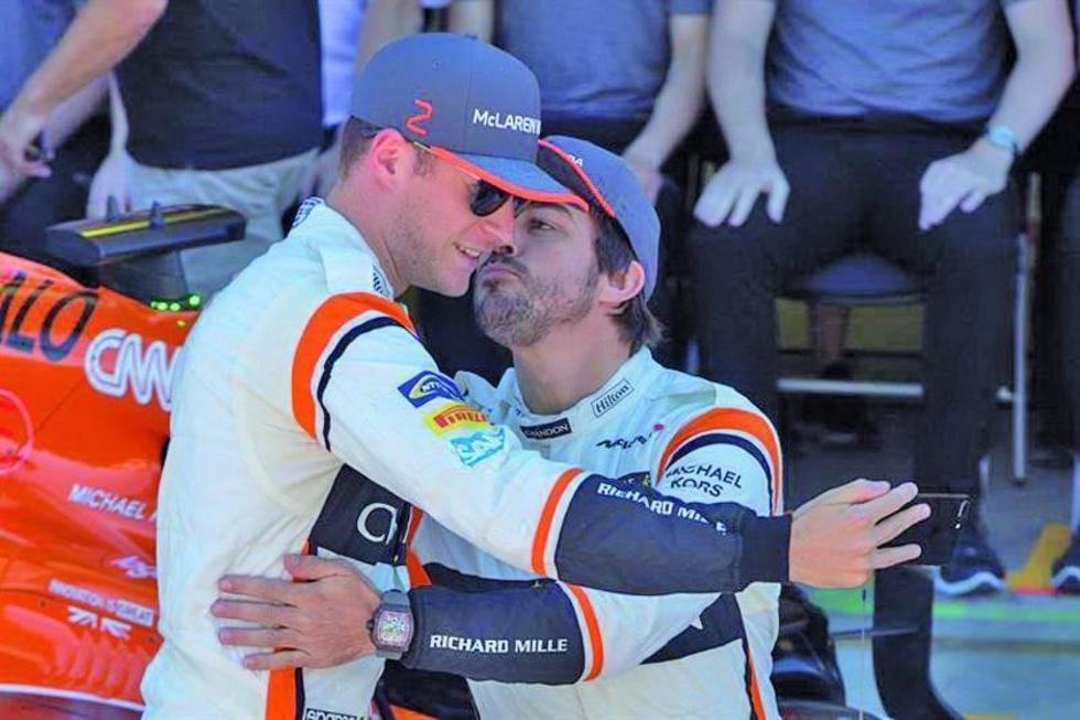 Alonso prueba su Toyota en el Mundial de Resistencia    