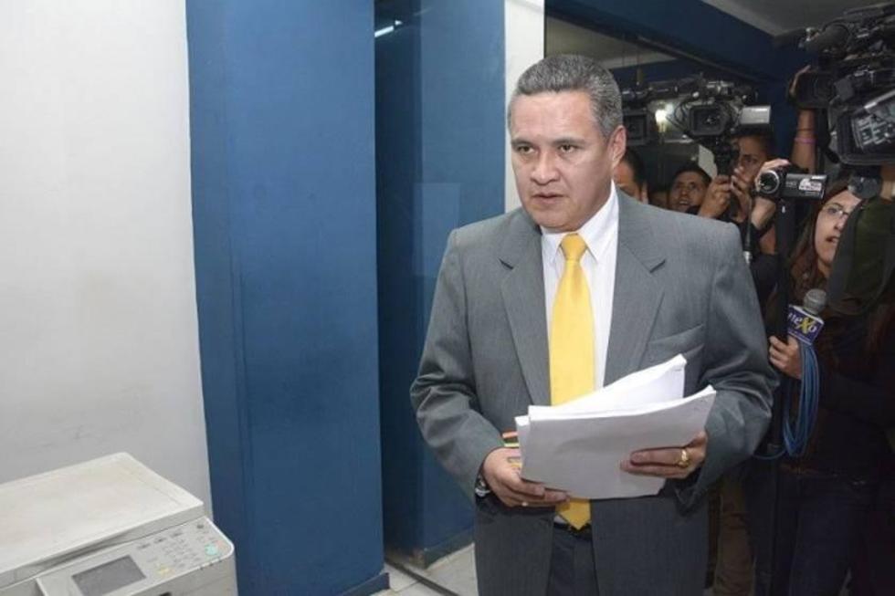 Acusan a Eduardo León de trata y tráfico pero él rechaza esta acusación