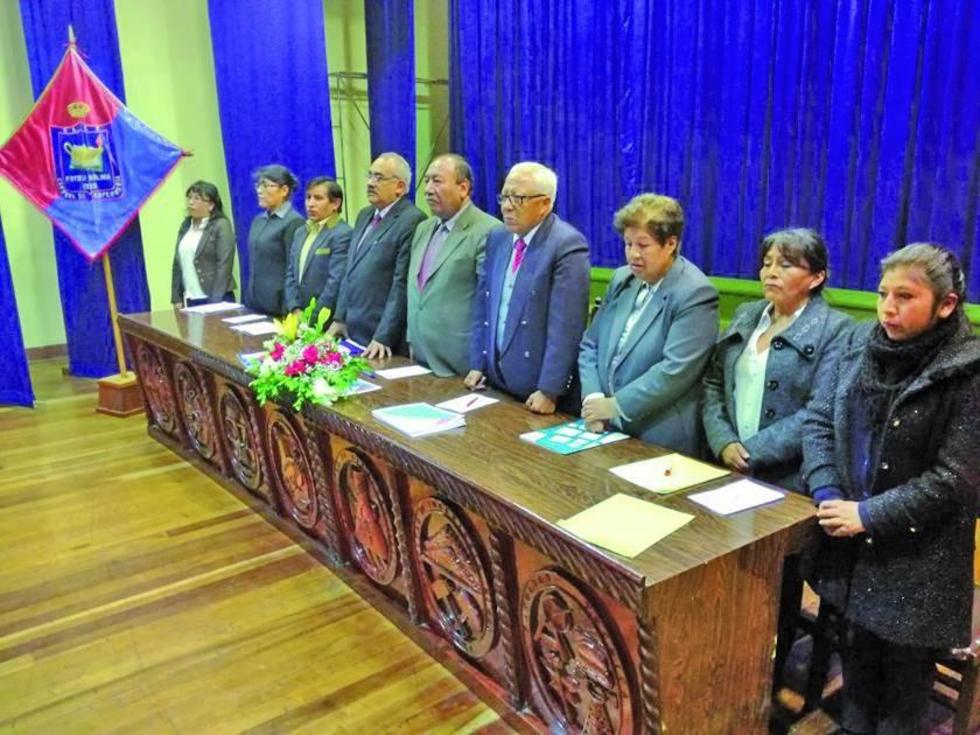 Dan acreditación a la carrera de Enfermería