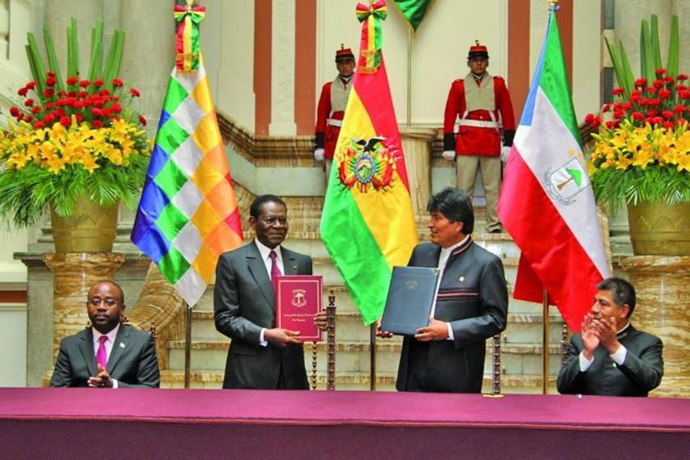 Firman cinco acuerdos de cooperación bilateral