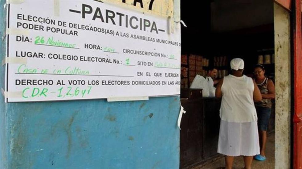 Cuba vota en municipales que inician el recambio generacional en el poder