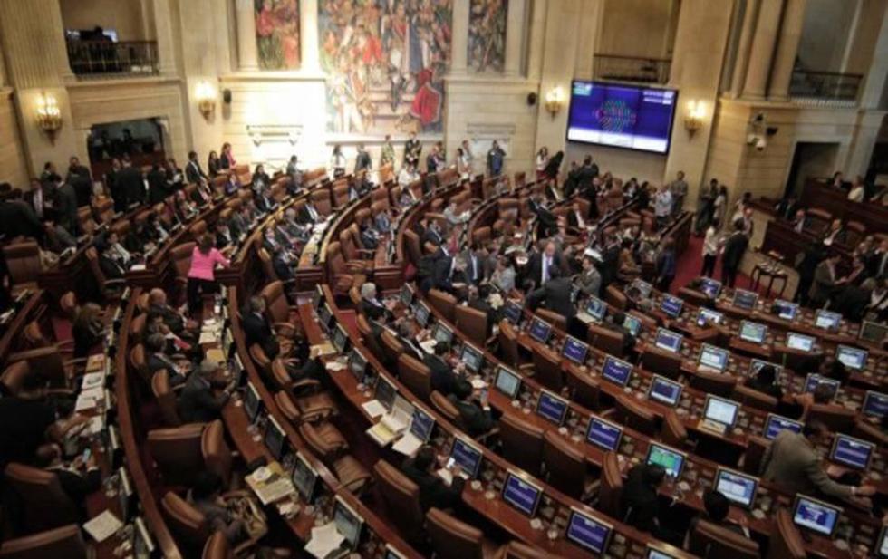 El Senado de Colombia aprueba la ley de la justicia especial de paz
