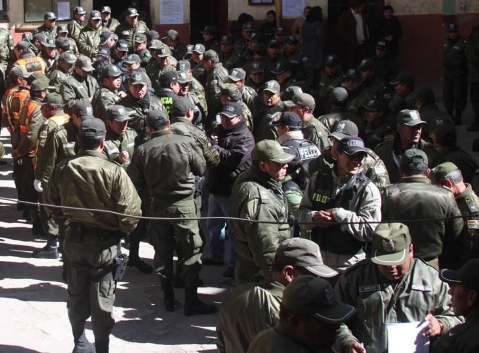 Policía sacará a las calles a más efectivos por fin de año