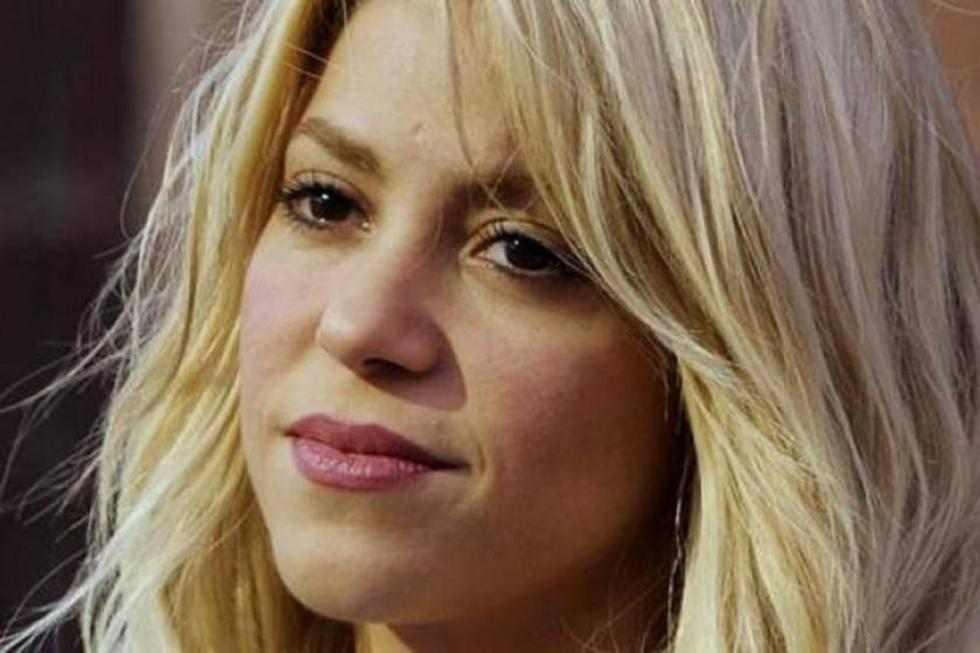 Shakira viaja a Boston para recuperar voz en operación 