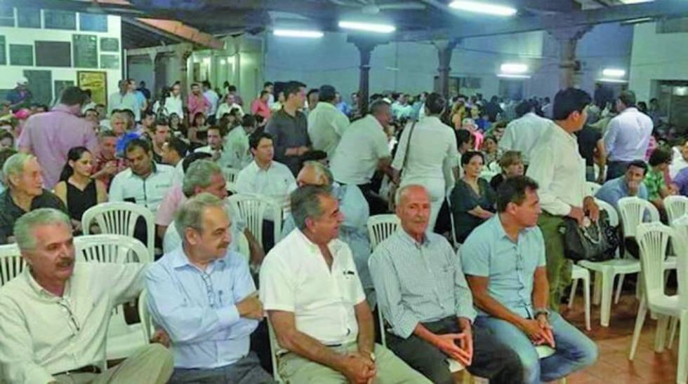 Asamblea de la cruceñidad determina marcha para el 15
