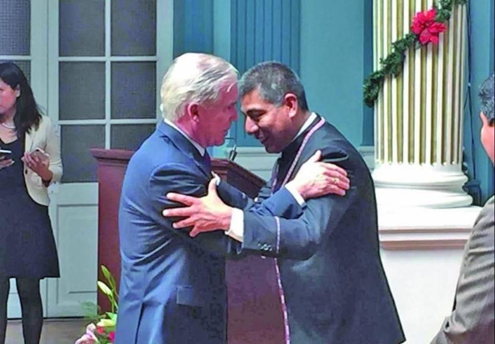 Huanacuni afirma que Peter Brennan incurrió en varios exabruptos