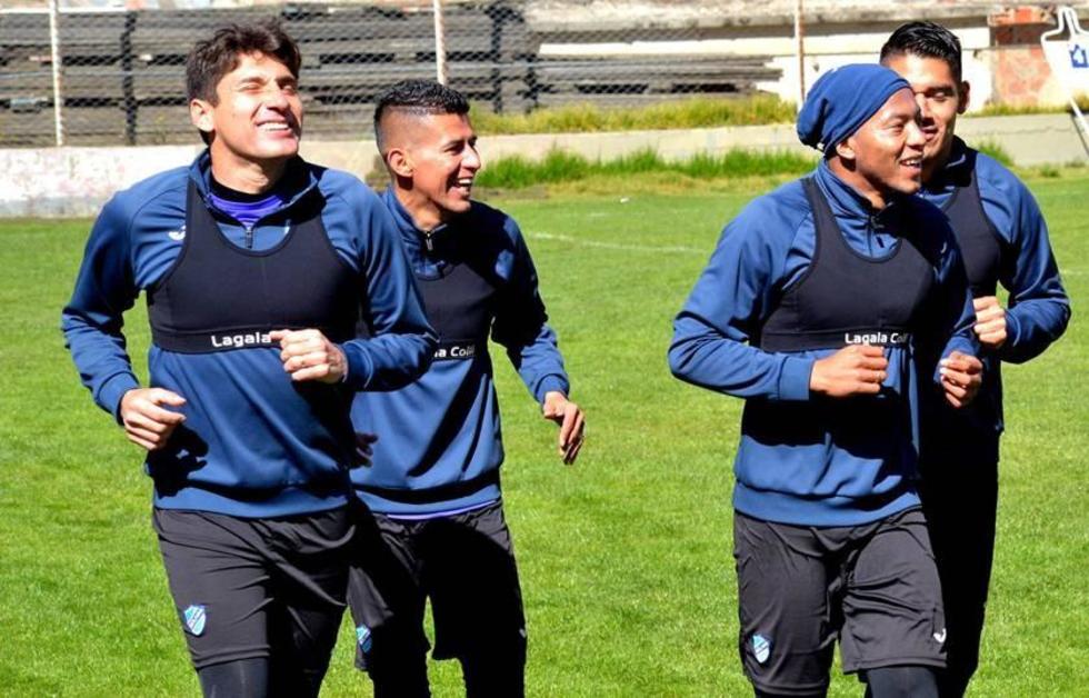 Celestes quieren dar la vuelta olímpica en Potosí 
