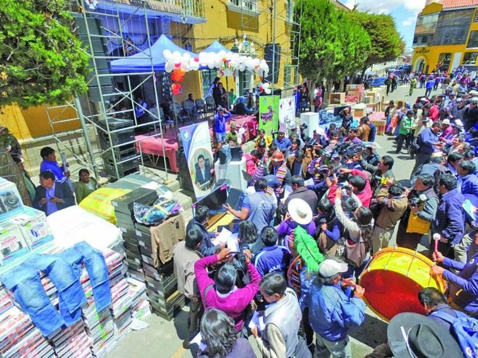 Entregan equipamiento a los centros de acogida de Potosí